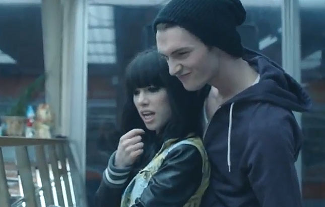 Постер Carly Rae Jepsen - Tonight I'm Getting Over You